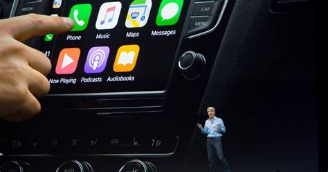 The Incredible Benefits of Apple CarPlay: A Magical Link to Stay Connected While Driving